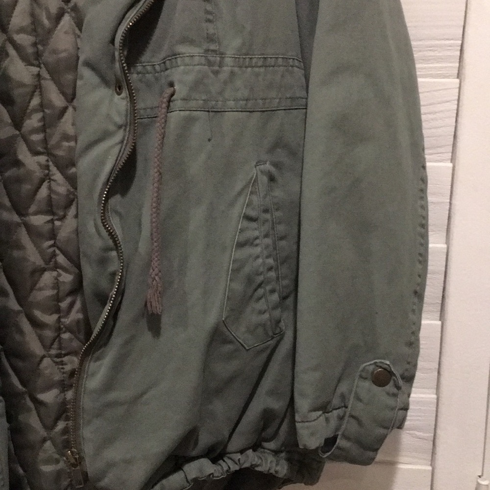 Jacket - Picture 3 of 3